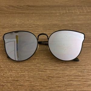 QUAY sunglasses